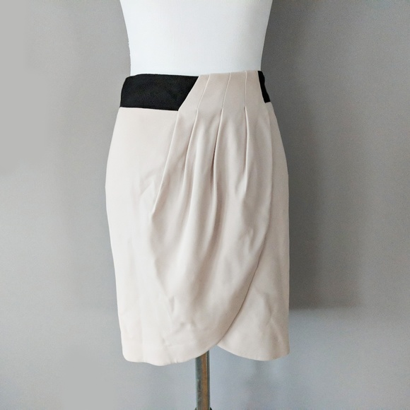 Banana Republic Nude Black Tulip Pencil Skirt Mini - Picture 1 of 6